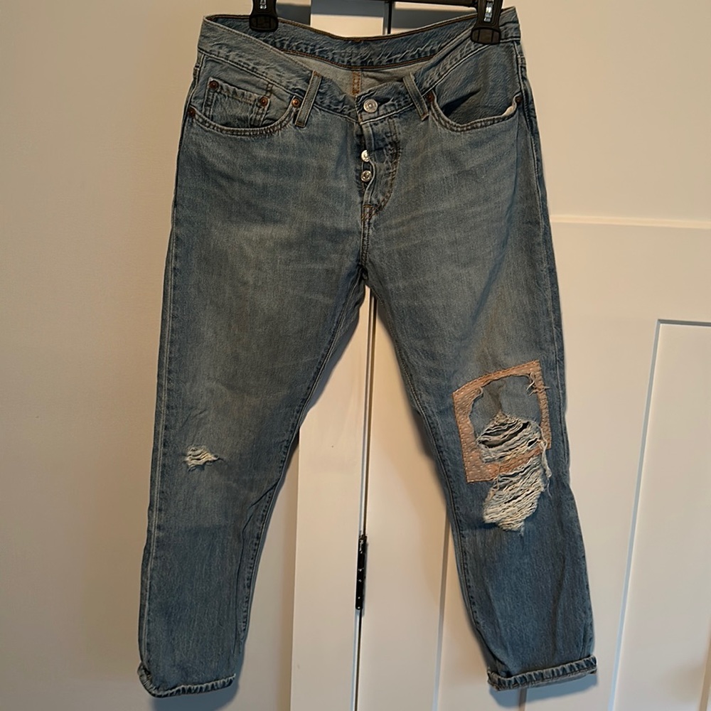 Levi jeans